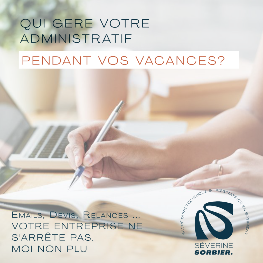 Bureau de secrétaire technique bâtiment à Lacanau, Gironde, avec dossiers et plans de chantier